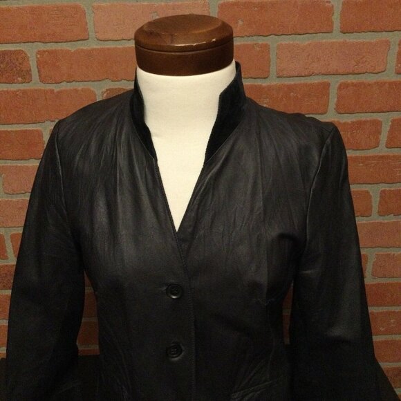 Illia Women’s black leather button up blazer jacket with front pockets size 6 - Picture 2 of 7